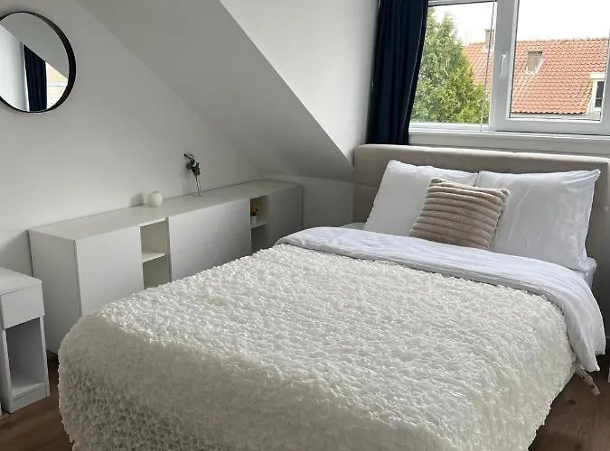 Modern Near * Rotterdam